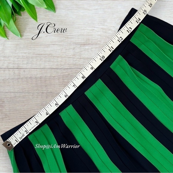 J.Crew (factory) NWT navy & Kelly green pleated midi skirt *shop@iamwarrior - Picture 7 of 11